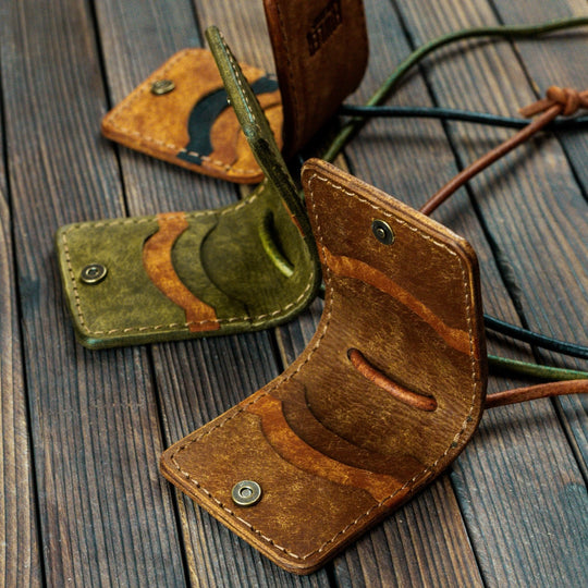 Leather Turkey/Elk Diaphragm Call Wallet Three Color Options Side View